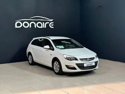 Używany Opel Astra Business 140 KM (102 kW) 2016 Biały Kombi