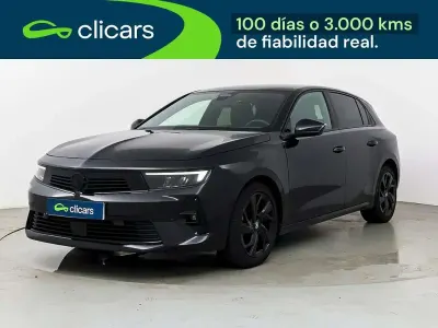 Usado Opel Astra S 131 CV (96 kW) 2023 Negro Utilitario