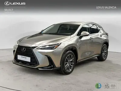 Usado Lexus NX450h+ 292 CV (214 kW) 2025 Gris / plata SUV
