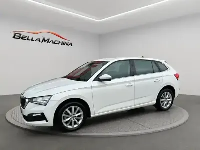 Usado Skoda Scala Ambition 110 HP (80 kW) 2021 Branco Citadino