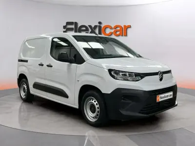 Usado Citroën Berlingo 102 CV (75 kW) 2025 Blanco Monovolumen