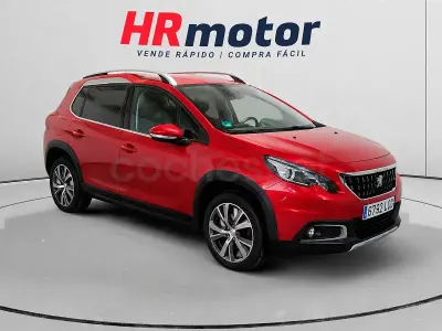 Usado Peugeot 2008 Allure 130 CV (95 kW) 2019 Rojo SUV