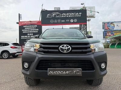Käytetty Toyota HiLux 150 HP (110 kW) 2020 Vihreä Nouto