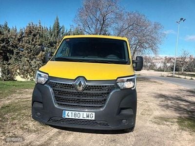 Usado Renault Master 135 CV (99 kW) 2021 Amarillo Monovolumen