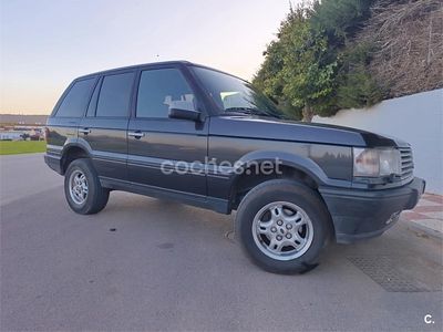 Usado Land Rover Range Rover 136 CV (100 kW) 1997 Negro SUV