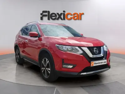 Usado Nissan X-Trail N-Connecta 150 CV (110 kW) 2020 Rojo SUV