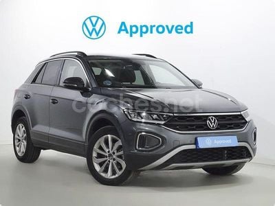Gris / plata Usado 2023 VW T-Roc Life SUV | 26.900 € (Precio justo)