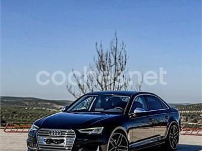 Usado Audi A4 Design 150 HP (110 kW) 2016 Preto Sedan