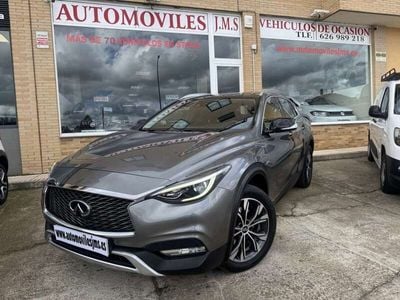 Infiniti QX30