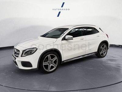 Usado Mercedes GLA180 AMG line 122 CV (89 kW) 2018 Blanco SUV