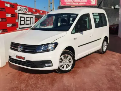 Usado VW Caddy Business 75 CV (55 kW) 2019 Blanco Monovolumen