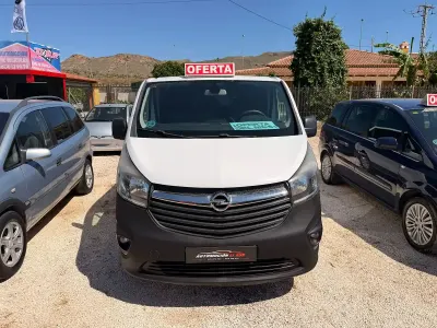 Usado Opel Vivaro S 120 CV (88 kW) 2019 Blanco Monovolumen