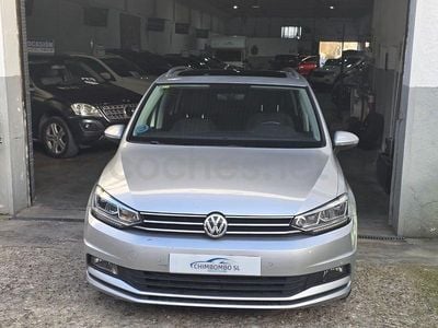 Usado VW Touran Sportline 150 CV (110 kW) 2020 Gris / plata Monovolumen