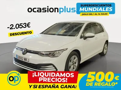 Usado VW Golf VIII Life 115 CV (84 kW) 2023 Blanco Berlina