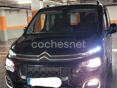 Usado Citroën Berlingo Feel 100 CV (73 kW) 2019 Negro Monovolumen