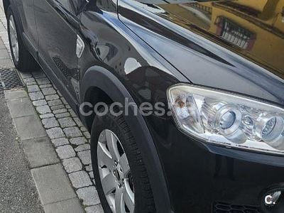 Negro Usado 2011 Chevrolet Captiva LS SUV | 6900 € (Precio justo)