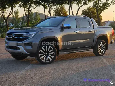Usado VW Amarok Aventura 240 CV (176 kW) 2023 Gris / plata Pickup/Camioneta