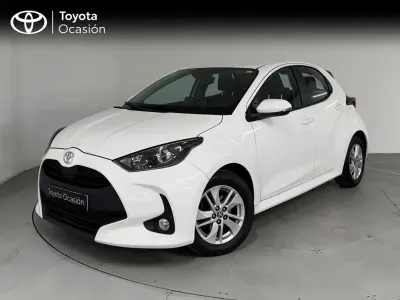 Usado Toyota Yaris Edition 125 CV (91 kW) 2023 Blanco classic Utilitario