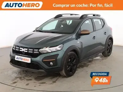 Käytetty Dacia Sandero Extreme 91 HP (66 kW) 2024 Vihreä Sedan
