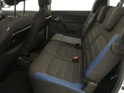 Usado Dacia Lodgy 116 CV (85 kW) 2021 Blanco Monovolumen