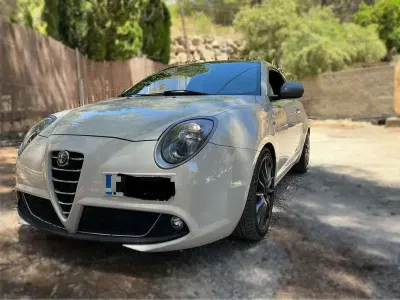 Usado Alfa Romeo MiTo Quadrifoglio Verde 170 CV (125 kW) 2010 Blanco Utilitario