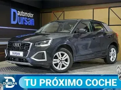 Usado Audi Q2 Advanced Plus 116 CV (85 kW) 2022 Gris SUV