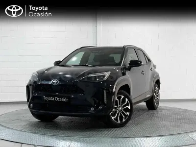 Usado Toyota Yaris Cross Active 130 CV (95 kW) 2025 Negro SUV