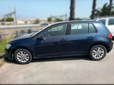 Usado VW Golf VII Advance 105 CV (77 kW) 2012 Azul Utilitario