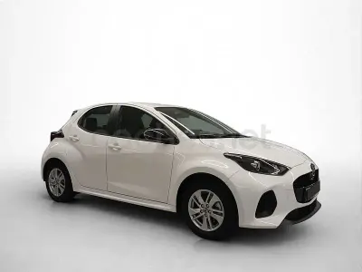 Usado Mazda 2 Center-Line 116 CV (85 kW) 2025 Blanco Utilitario