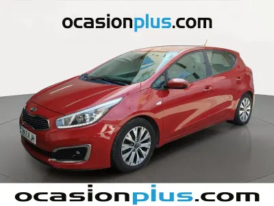 Usado Kia Ceed GT Plus 90 CV (66 kW) 2018 Rojo Utilitario