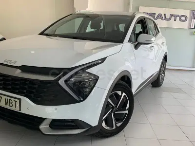 Usado Kia Sportage 150 CV (110 kW) 2022 Blanco SUV
