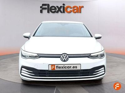 Usado VW Golf VIII Life 110 CV (80 kW) 2024 Blanco Familiar