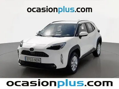 Usado Toyota Yaris Cross Business Edition 116 CV (85 kW) 2024 Blanco SUV