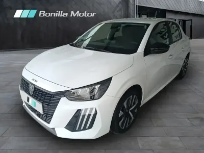 Usado Peugeot 208 Active 100 CV (73 kW) 2024 Blanco Utilitario