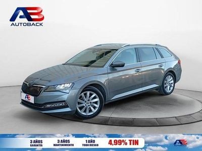 Usado Skoda Superb Style 218 CV (160 kW) 2021 Gris / plata Familiar