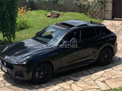 Negro Usado 2023 Maserati Grecale GT SUV | 72.000 € (Caro)