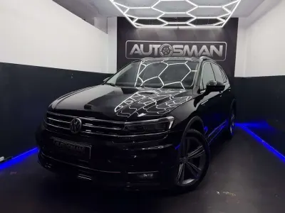 Usado VW Tiguan Sportline 190 CV (139 kW) 2017 Negro SUV
