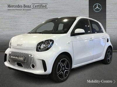 Bodypanels en ice white (metalizado) Usado 2020 Smart ForFour Electric Drive Passion | 13.900 € (Precio justo)