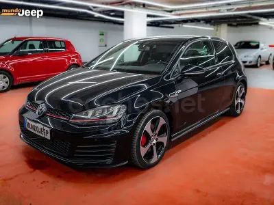 Usado VW Golf VII GTI 230 CV (169 kW) 2014 Negro Berlina
