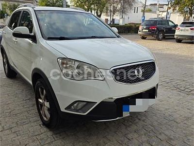 Usado Ssangyong (KGM) Korando Premium Plus 175 CV (128 kW) 2012 Blanco SUV