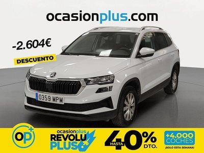 Usado Skoda Karoq Selection 115 CV (84 kW) 2024 Blanco SUV