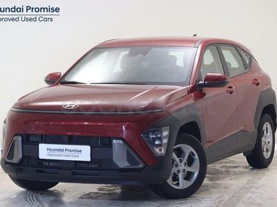 Usado Hyundai Kona 100 CV (73 kW) 2025 Granate SUV