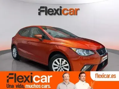 Usado Seat Ibiza Style 115 CV (84 kW) 2020 Naranja Utilitario
