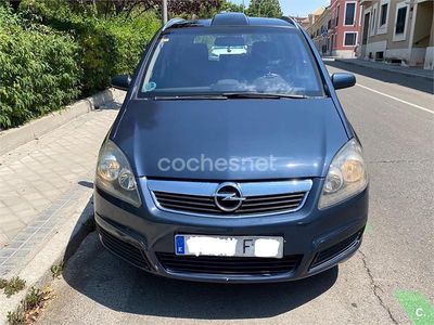 Usado Opel Zafira Essentia 105 CV (77 kW) 2007 Azul Monovolumen