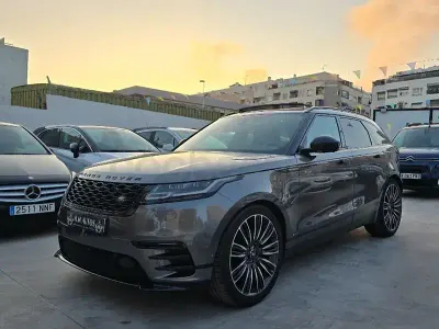 Usado Land Rover Range Rover Velar Dynamic 300 CV (220 kW) 2019 Gris / plata SUV