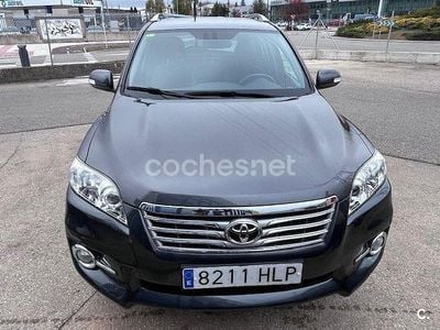 Usado Toyota RAV4 Executive 150 CV (110 kW) 2012 Gris / plata SUV