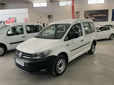 Usado VW Caddy 122 CV (89 kW) 2018 Blanco Monovolumen