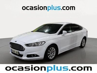 Usado Ford Mondeo Trend 120 CV (88 kW) 2016 Blanco Berlina