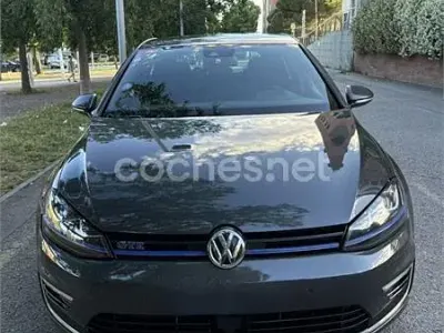 Usado VW Golf VII GTE 204 CV (150 kW) 2016 Gris / plata Berlina