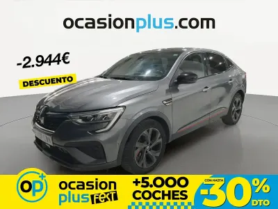 Begagnad Renault Arkana RS Line 160 HK (117 kW) 2022 Grå SUV